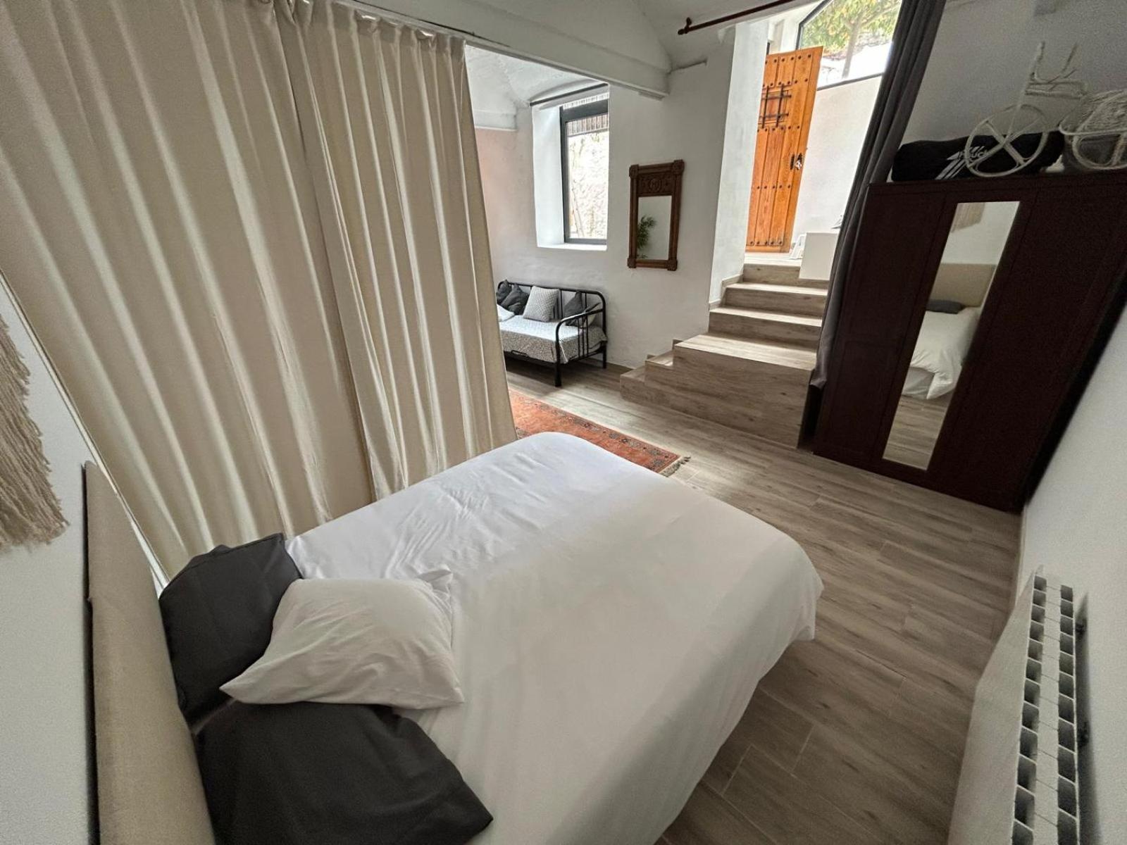 Вилла Costa Maresme, Barcelona ,Valentinos House & Pool Vilassar De Dalt Экстерьер фото