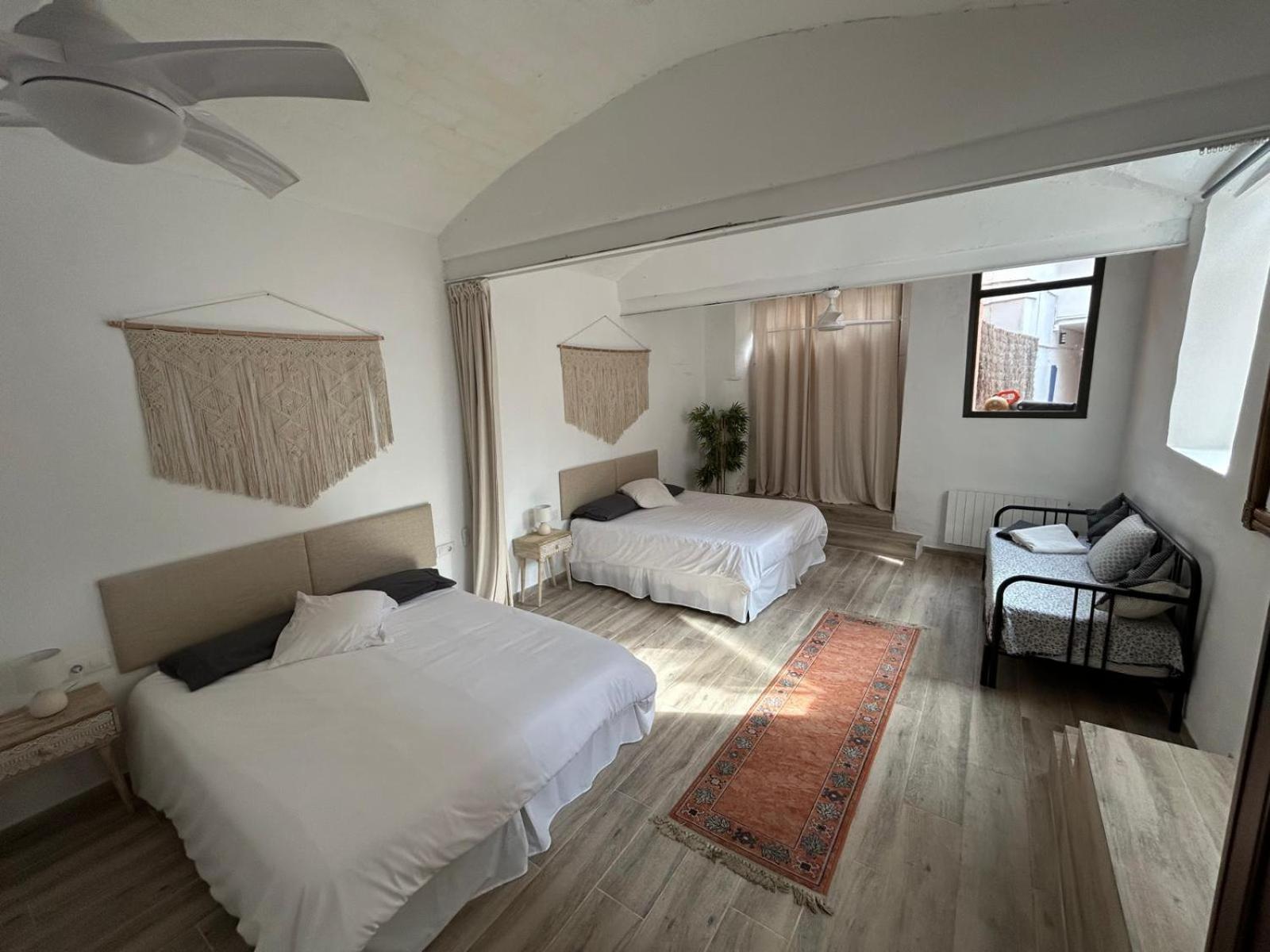 Вилла Costa Maresme, Barcelona ,Valentinos House & Pool Vilassar De Dalt Экстерьер фото