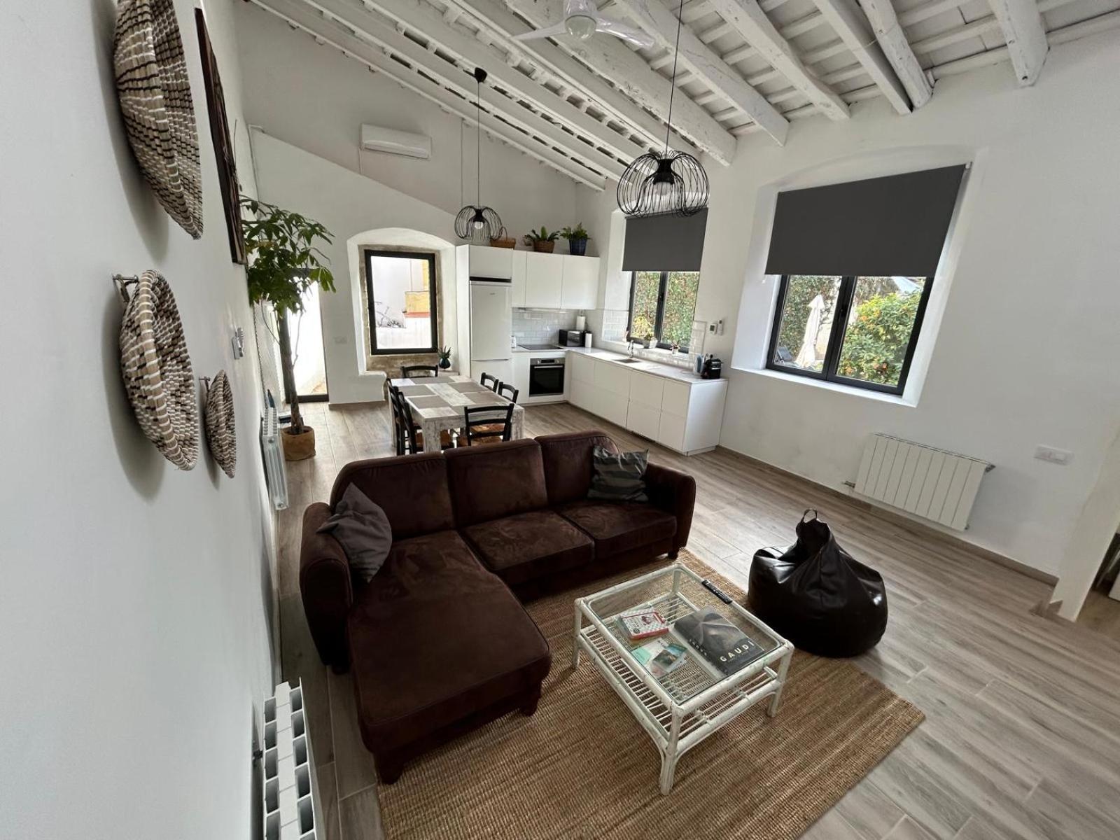 Вилла Costa Maresme, Barcelona ,Valentinos House & Pool Vilassar De Dalt Экстерьер фото